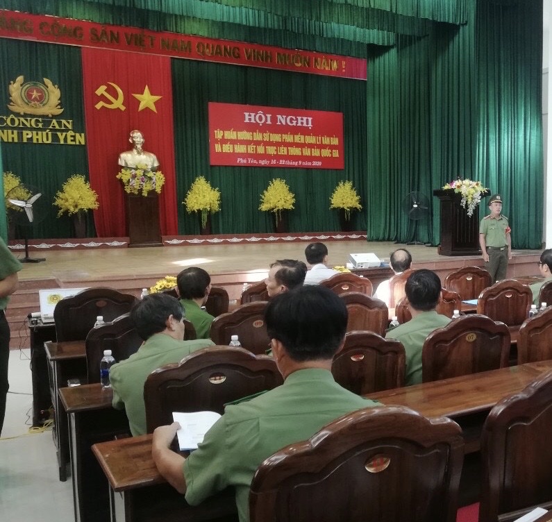 VNPT Phú Yên phối hợp tổ chức Hội nghị tập huấn sử dụng phần mềm Quản lý văn bản và điều hành kết nội trục liên thông văn bản quốc gia VNPT Phú Yên phối hợp tổ chức Hội nghị tập huấn sử dụng phần mềm Quản lý văn bản và điều hành kết nội trục liên thông văn bản quốc gia